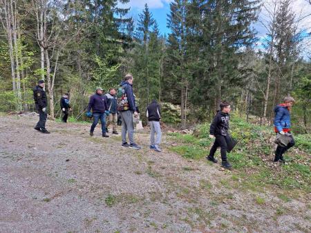 IMG-c9c3da17b05275bc0ce5441b3a9daece-V